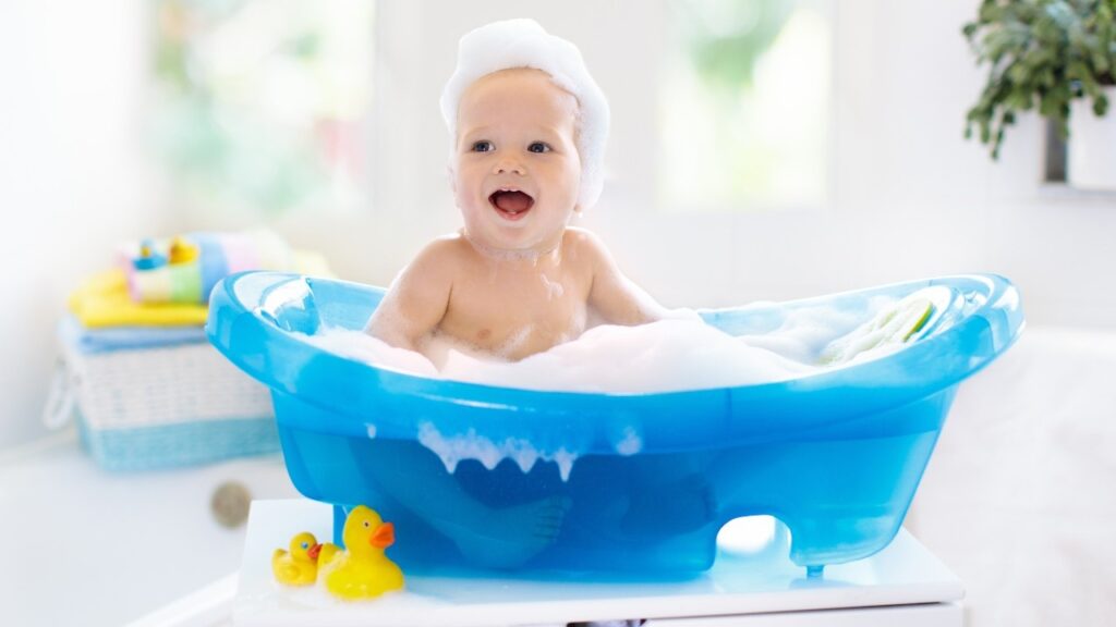 baby bath water temperature